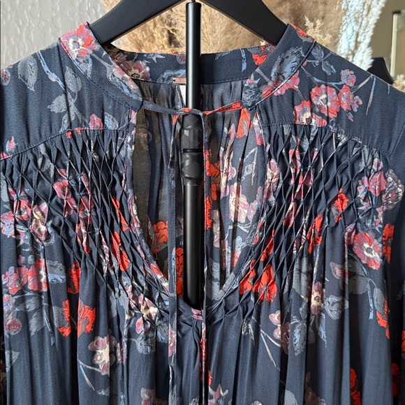 Free People Floral Black and Red Women's Top/mini dress - Picture 2 of 9
